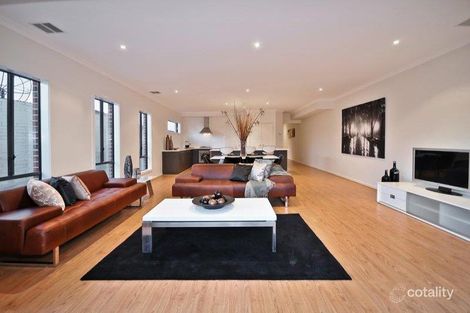 3 Warren Ct, Keilor East, VIC 3033