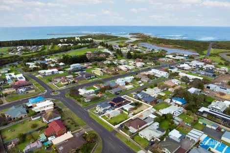 Property photo of 19 Elliott Street Warrnambool VIC 3280