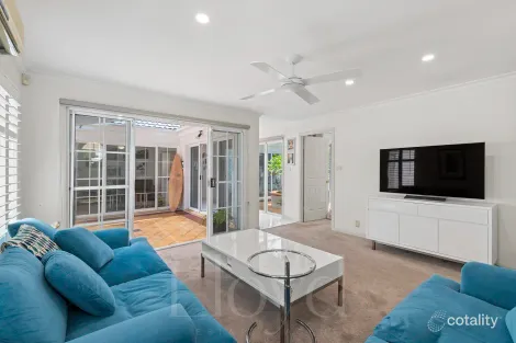 Property photo of 19/70 Marbella Drive Benowa QLD 4217