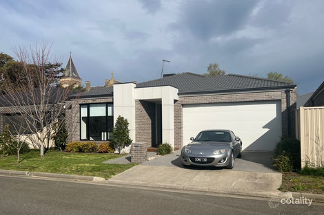 11 Monastery Dr, Wendouree, VIC 3355