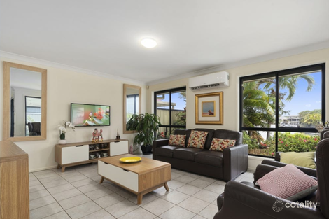 Property photo of 20 Catamaran Court Banksia Beach QLD 4507