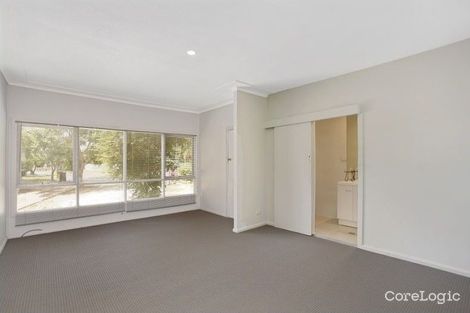 Property photo of 12 Drumard Avenue Leumeah NSW 2560