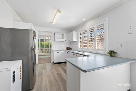 Property photo of 33 Albicore Drive Thornlands QLD 4164