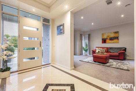 Property photo of 20 Pinevale Way Ballarat North VIC 3350