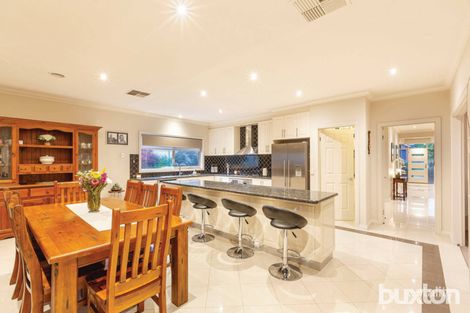 Property photo of 20 Pinevale Way Ballarat North VIC 3350