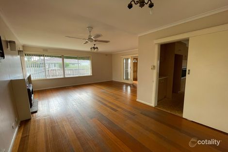 Property photo of 13 Chifley Avenue Altona VIC 3018