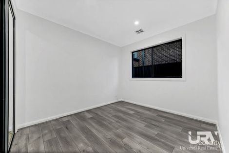 Property photo of 19 Coronado Avenue Craigieburn VIC 3064