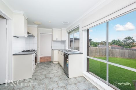Property photo of 6 Bradley Terrace Narre Warren VIC 3805