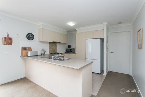 Property photo of 33 Kosta Boda Boulevard Pakenham VIC 3810