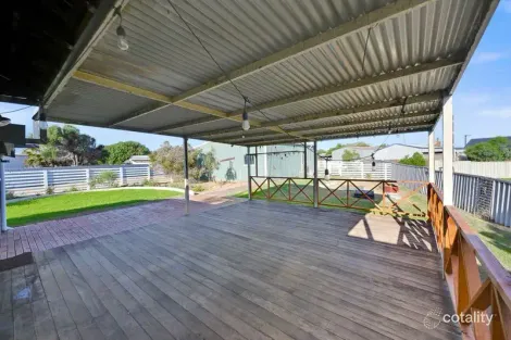 Property photo of 14 Maley Way Beachlands WA 6530