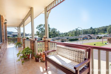 Property photo of 2 Hume Close Macquarie Hills NSW 2285