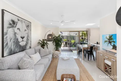 Property photo of 219/24 Lake Weyba Drive Noosaville QLD 4566
