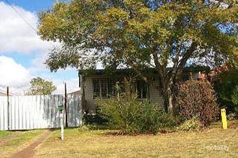 2 Lendrum St, Newtown, QLD 4350