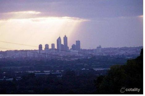 170 Kalamunda Rd, Gooseberry Hill, WA 6076