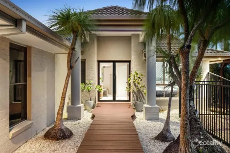 Property photo of 10 Belleview Place Underwood QLD 4119