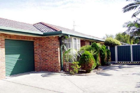 4 Sunrise Cl, Old Bar, NSW 2430