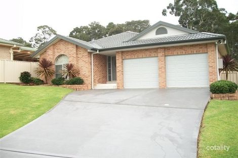 Property photo of 18 Canning Crescent Sunshine Bay NSW 2536