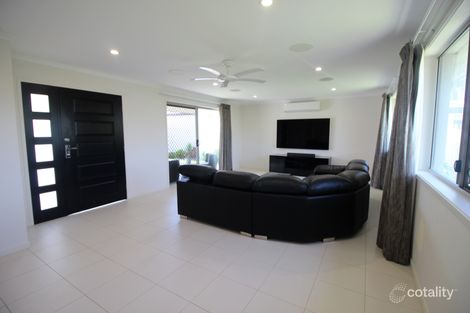 Property photo of 12 Monterey Court Broadbeach Waters QLD 4218