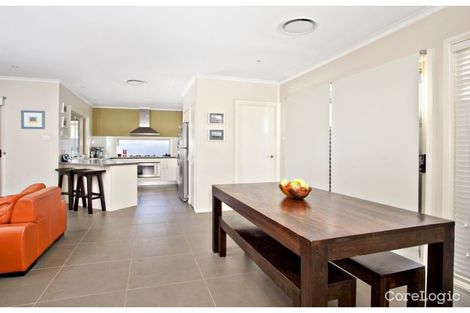 Property photo of 9 Jenkin Street Ropes Crossing NSW 2760