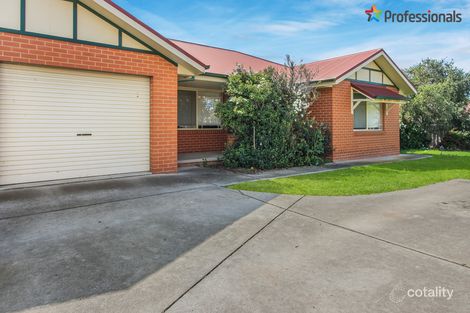 4/2 Bamarook Cres, Glenfield Park, NSW 2650