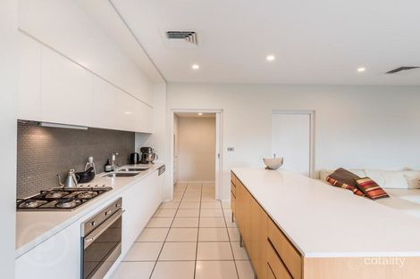 Property photo of 34 Shore Crescent Bulimba QLD 4171