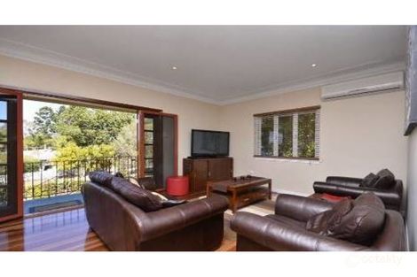 Property photo of 32 Watcombe Street Wavell Heights QLD 4012