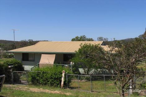 5 Railway Tce, Crows Nest, QLD 4355