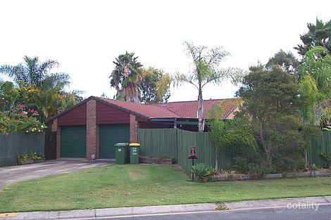 4 Hoya Ct, Labrador, QLD 4215