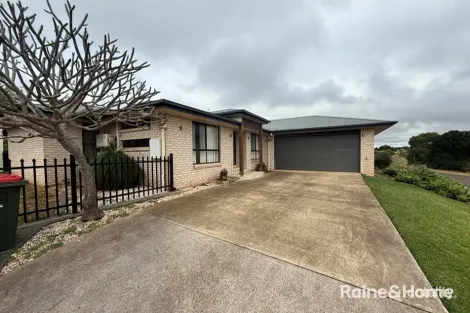Property photo of 6 Bernard Crescent Kingaroy QLD 4610