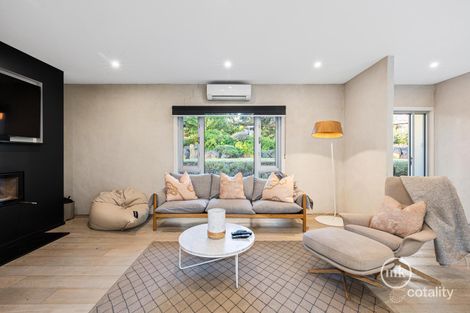 Property photo of 12 Stamford Court Eltham VIC 3095