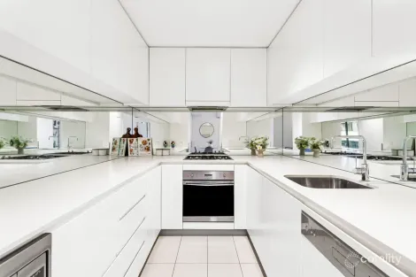 Property photo of 101/16 Brodie Spark Drive Wolli Creek NSW 2205