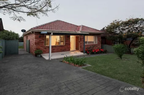 36 Bungalow Rd, Peakhurst, NSW 2210