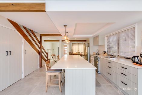 Property photo of 12 Orvieto Avenue Mermaid Waters QLD 4218