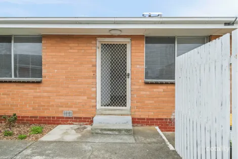 4/31 Larbert Rd, Noble Park, VIC 3174