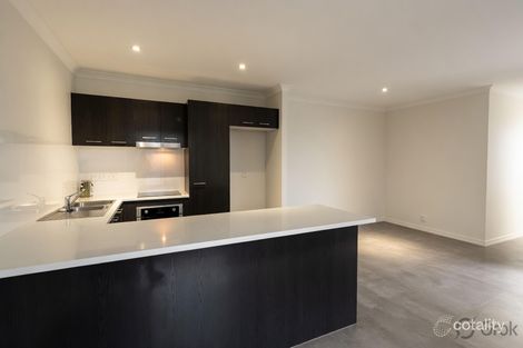 Property photo of 16 Reaside Road Walloon QLD 4306
