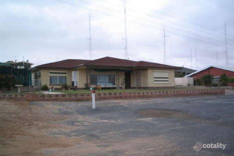 1 West Tce, Port Broughton, SA 5522