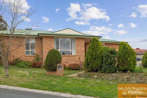 Property photo of 5 Binaburra Place Karabar NSW 2620