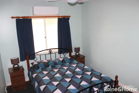 Property photo of 14 Correa Crescent Roxby Downs SA 5725