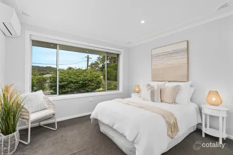 Property photo of 7 The Grove Wyoming NSW 2250