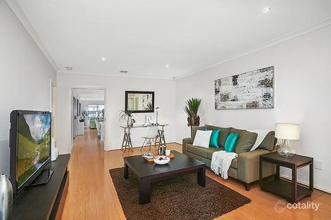 Property photo of 14 Buchan Crescent Forde ACT 2914