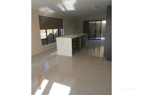 50b Vicki St, Redbank Plains, QLD 4301