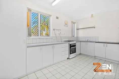 Property photo of 40 Scanlon Way Lockridge WA 6054