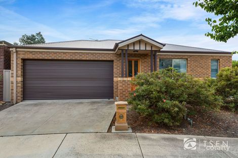 Property photo of 7 Sovereign Gardens Kangaroo Flat VIC 3555