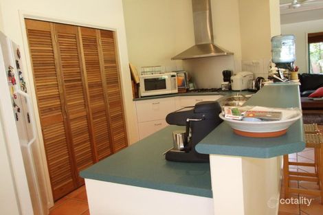 Property photo of 48 Wavecrest Drive Castaways Beach QLD 4567