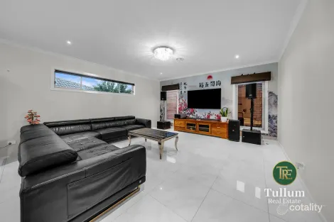 Property photo of 53 Morningside Boulevard Cranbourne West VIC 3977