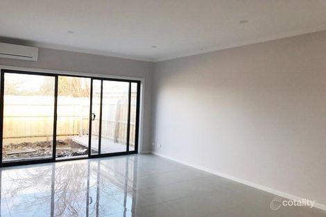 Property photo of 2/353 Camp Road Broadmeadows VIC 3047