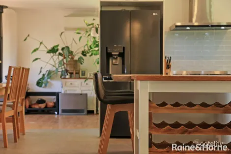 Property photo of 17 Janice Crescent Moss Vale NSW 2577