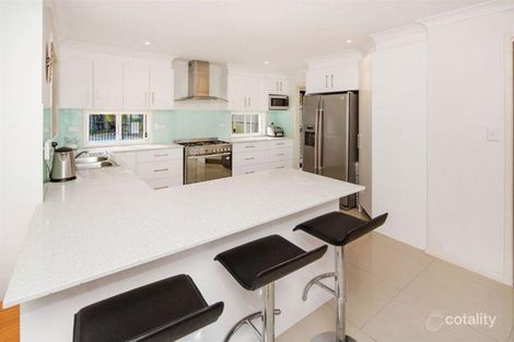 37 Lancelin Dr, Mermaid Waters, QLD 4218