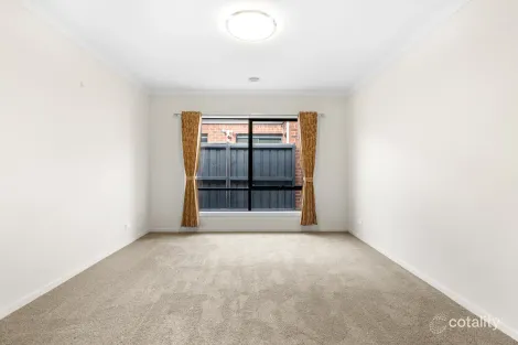 Property photo of 18 Independence Avenue Point Cook VIC 3030