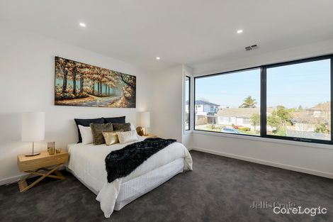 Property photo of 33B Luckins Road Bentleigh VIC 3204